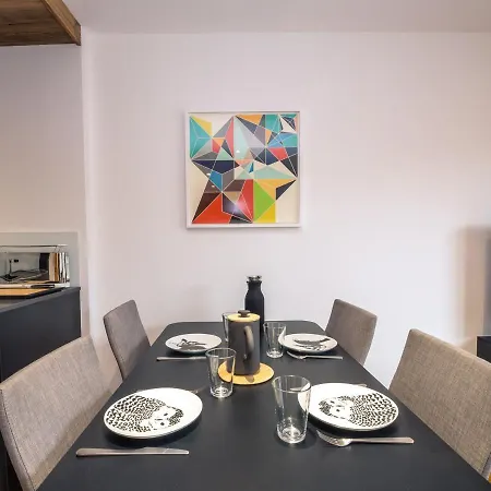 Appartement Moderne Avec Parking Et Wi-fi à - Fr-1-343-220 *