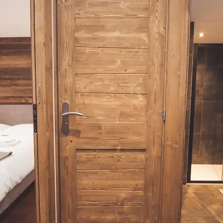 Moderne Avec Parking Et Wi-fi à - Fr-1-343-220 Appartement *