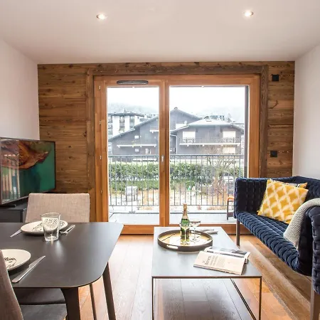 Apartament Moderne Avec Balcon Et Parking A - Fr-1-343-220 Chamonix