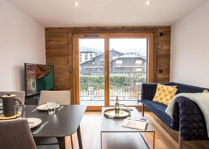 Apartment Moderne Avec Balcon Et Parking A - Fr-1-343-220 Chamonix